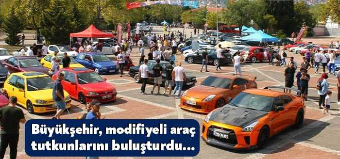Büyükşehir ve Modifiye Otomobil Sporları Derneği (MODDER) işbirliği ile düzenlenen