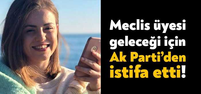 Kartepe Belediyesi AK Parti Meclis Üyesi Tuğçe Timur partisinden ve