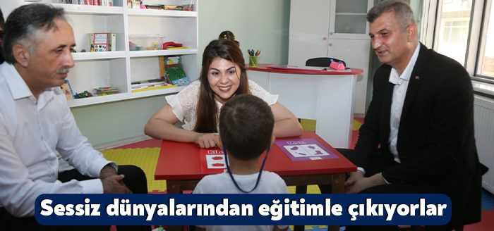 Gölcük Belediyesi Engelsiz Yaşam Merkezi'nde yaklaşık 7 ay önce açılan