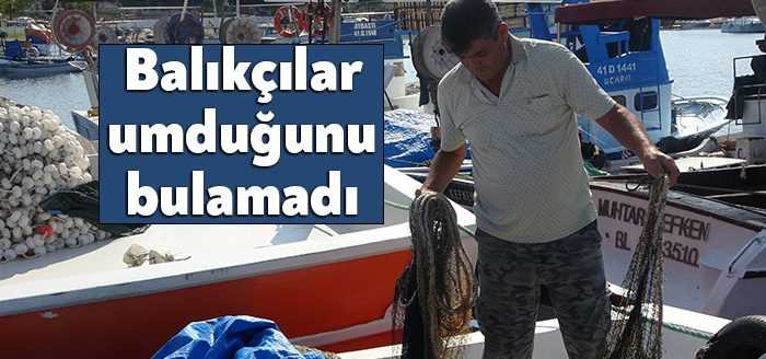 Kocaeli'nin Kandıra ilçesinde balıkçılar, av yasağının kalkmasının ardından 'Vira Bismillah'