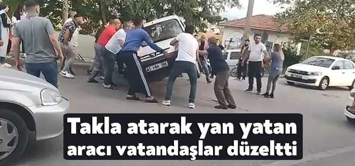 Kocaeli’de iki hafif ticari aracın karıştığı kazada araçlardan biri takla