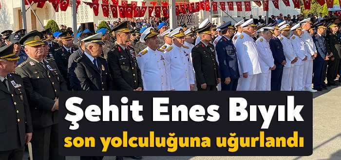 Kocaeli'de bakıma alınan gemide yapılan çalışma esnasında denize düşerek şehit