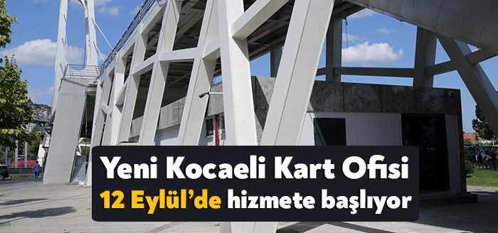 İzmit Mimar Sinan Yaya Üst Geçidi’nin sahil kısmında yapılan yeni