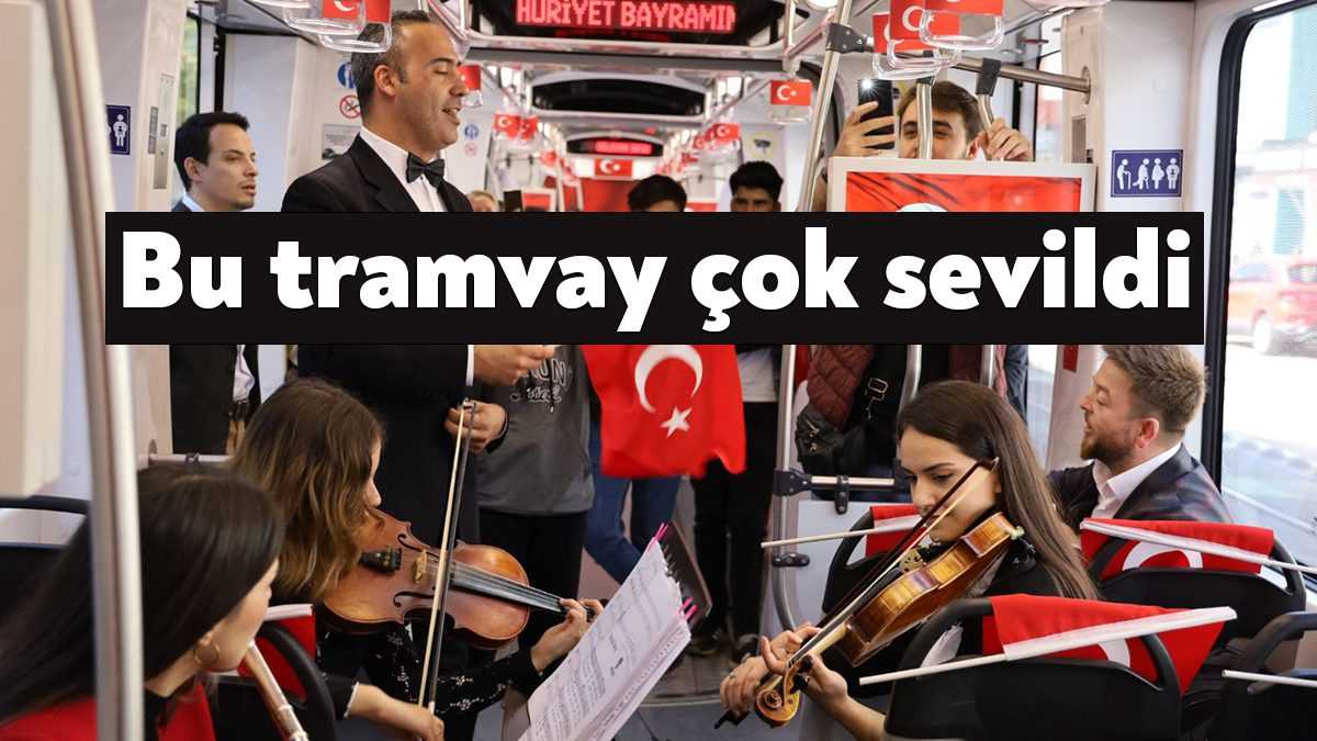 29 Ekim Cumhuriyet Bayramı için özel bir tramvay hazırlayan Büyükşehir,