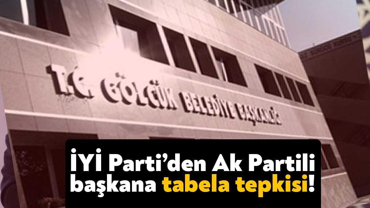 Gölcük’ün çeşitli yerlerine belediye tarafından konulan Körfezin Bir’incisi Gölcük tabelalarını