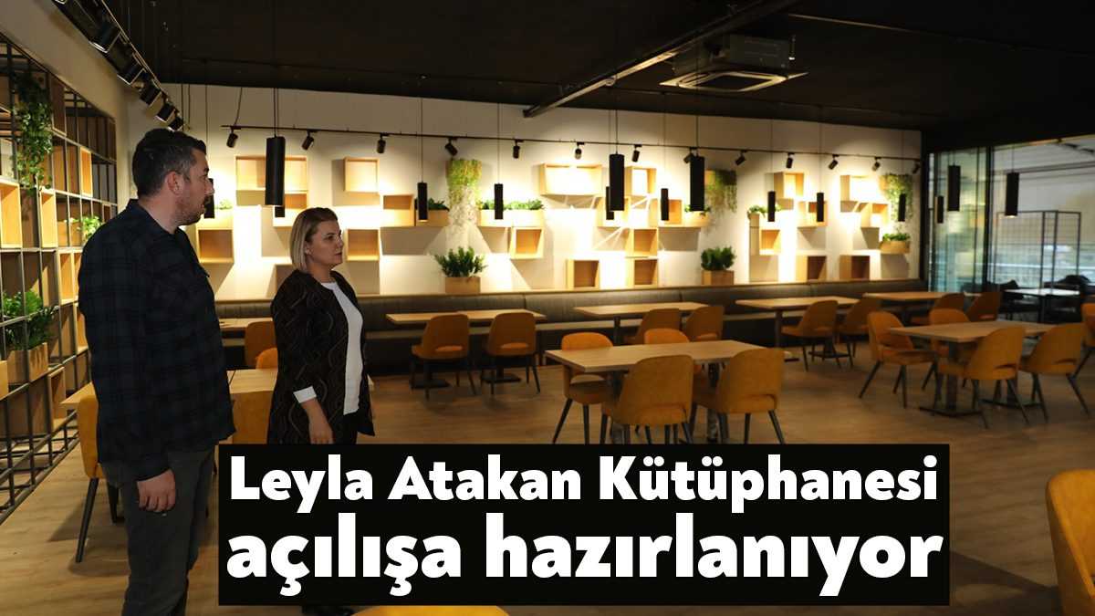 İzmit Belediye Başkanı Fatma Kaplan Hürriyet, kütüphane kafe olarak hizmet
