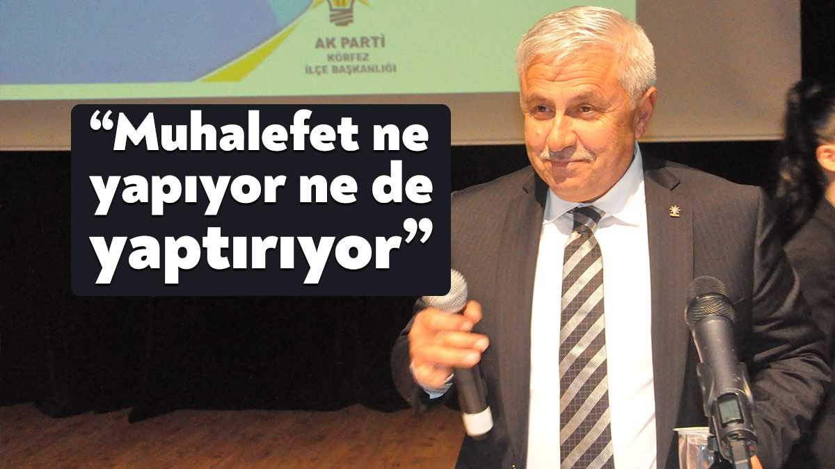 AK Parti Körfez İlçe Başkanı Ramazan Tuna, ilçe danışma toplantısında