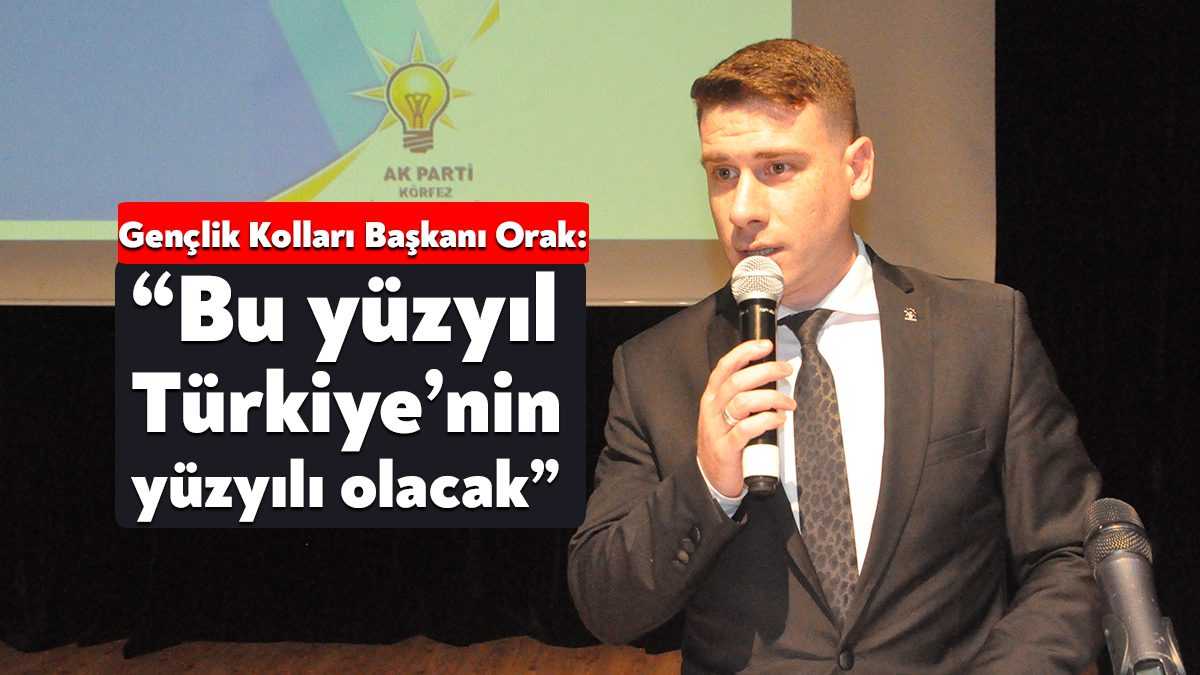 AK Parti Körfez İlçe Danışma Toplantısında konuşan AK Parti Körfez