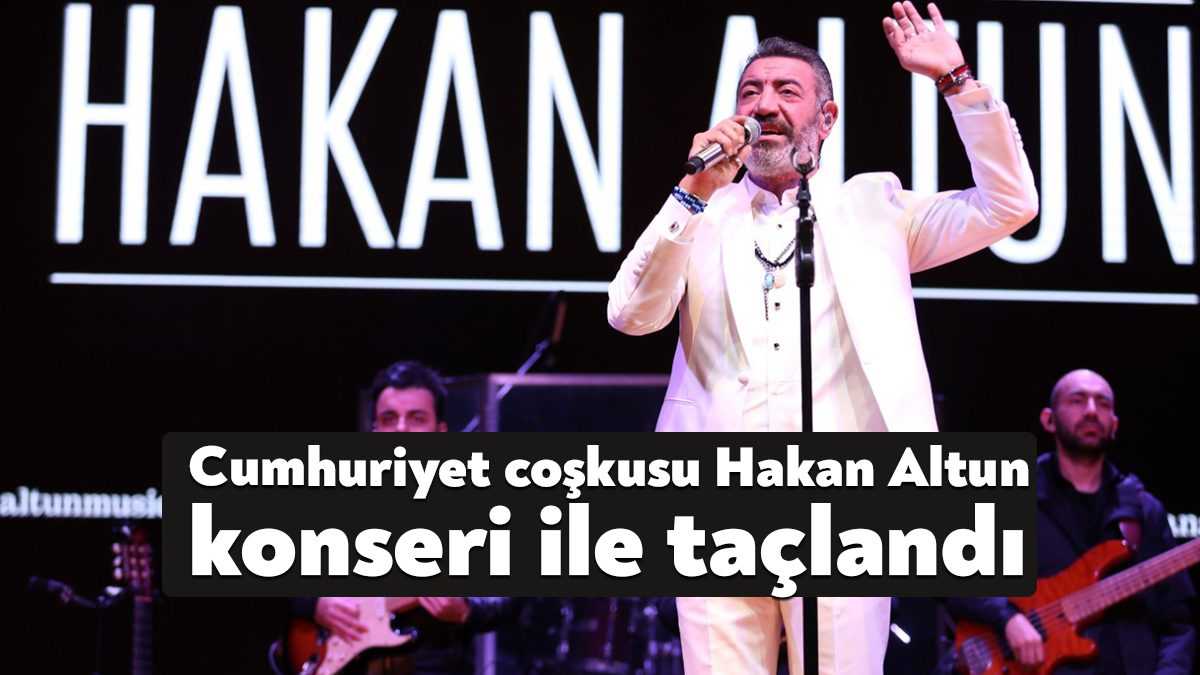 Kocaeli Büyükşehir Belediyesi, Cumhuriyetin kuruluşunun 99. Yılı kutlamaları kapsamında muhteşem