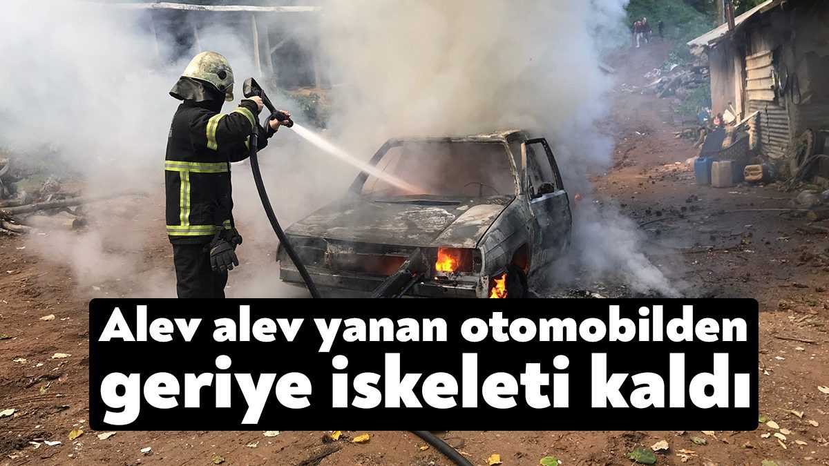 Kocaeli’nin Kartepe ilçesinde bir otomobil alevlere teslim oldu. Sadece iskeleti