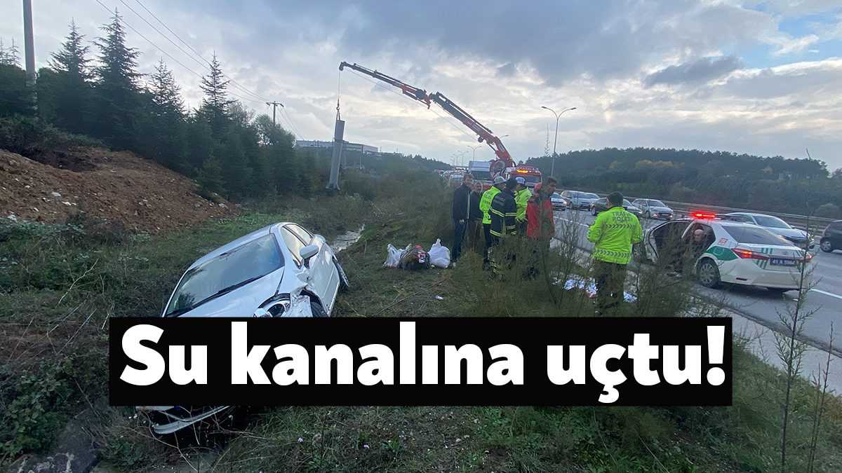 Kocaeli’nin Gebze ilçesi TEM Otoyolu’nda yoldan çıkarak su kanalına düşen
