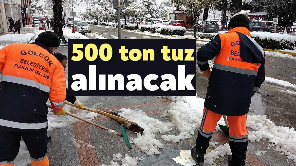 Gölcük Belediyesi Fen İşleri Müdürlüğü, kar yağışlarında ilçedeki yolların açık