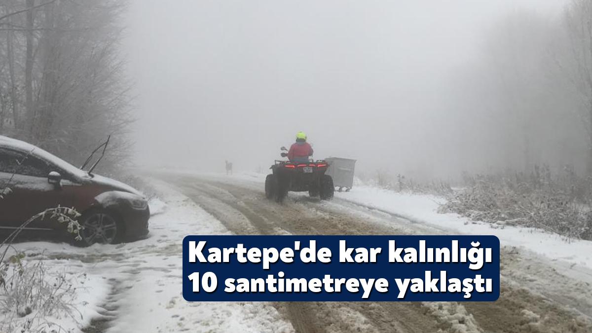 Kocaeli’nin Kartepe ilçesinde bulunan Samanlı Dağları'nın zirvelerine mevsimin ilk karı