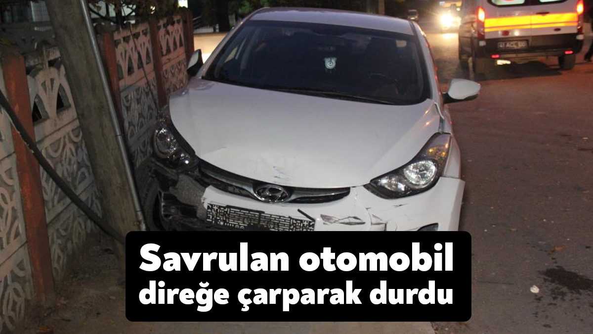 Kocaeli'nin Derince ilçesinde iki otomobilin çarpışması sonucu meydana gelen kazada,