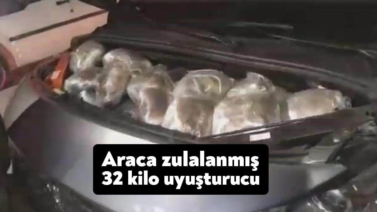 Kocaeli TEM Otoyolu'nda durdurulan hafif ticari araçta narkotik köpeği "Nitro"