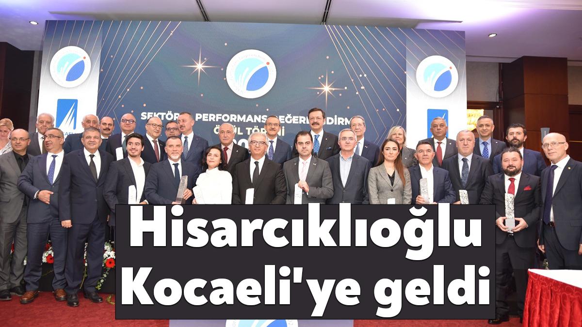 Kocaeli’nde 15’inci kez düzenlenen Sektörel Performans Değerlendirme Ödülleri sahiplerini buldu.