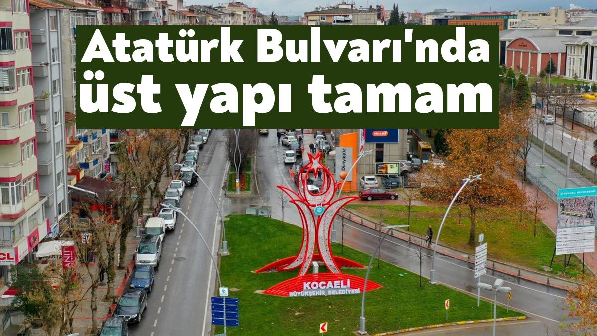 Kocaeli Büyükşehir, İzmit Atatürk Bulvarı’nda üstyapıyı tamamladı. Doğu Kışla Parkı’nın