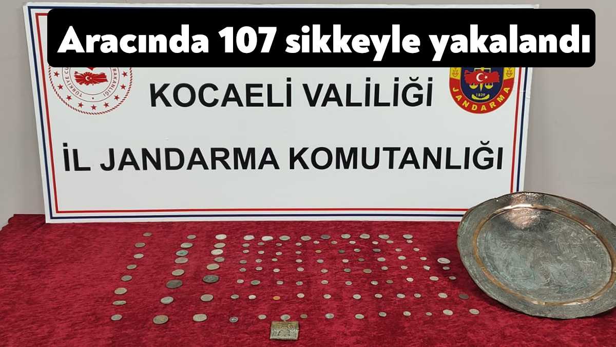 Kocaeli'nin Gölcük ilçesinde bir şüphelinin aracında yapılan aramada Roma ve
