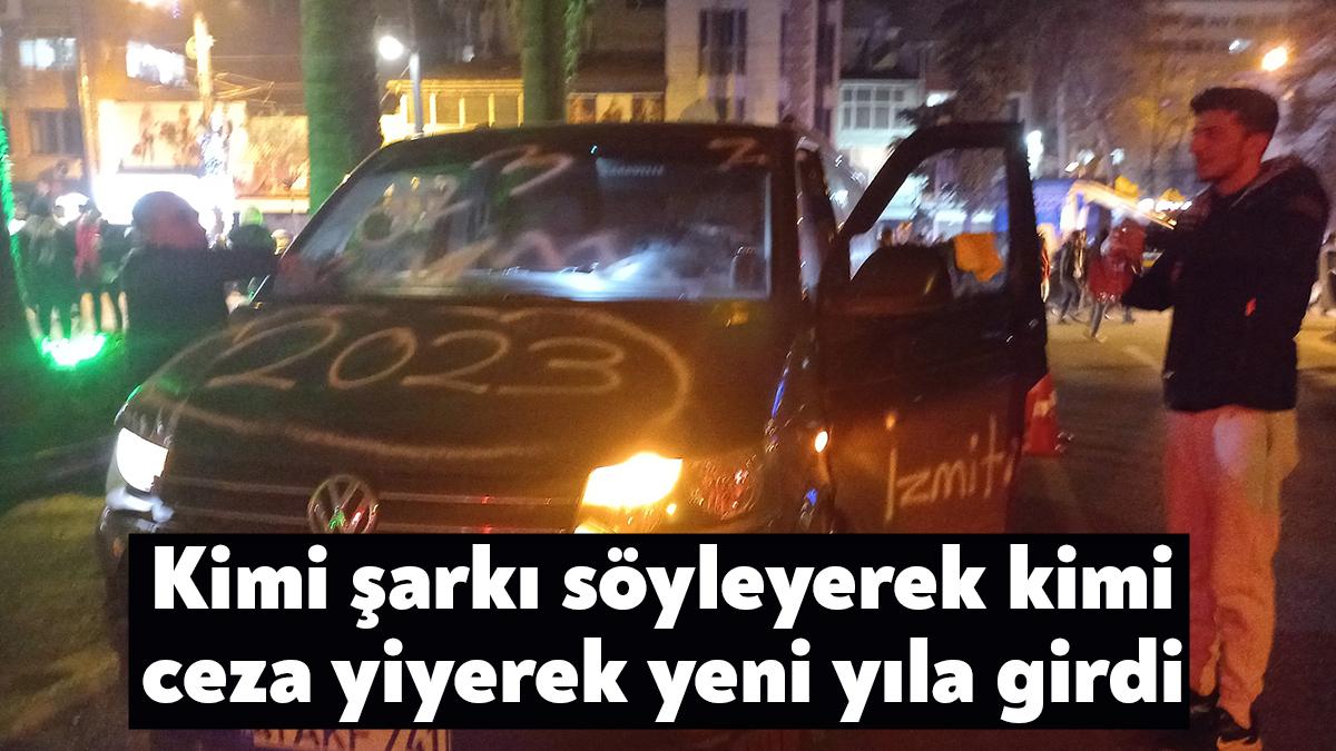 Kocaeli’de 2023 coşkuyla karşılanırken renkli görüntüler ortaya çıktı. Vatandaşların kimi