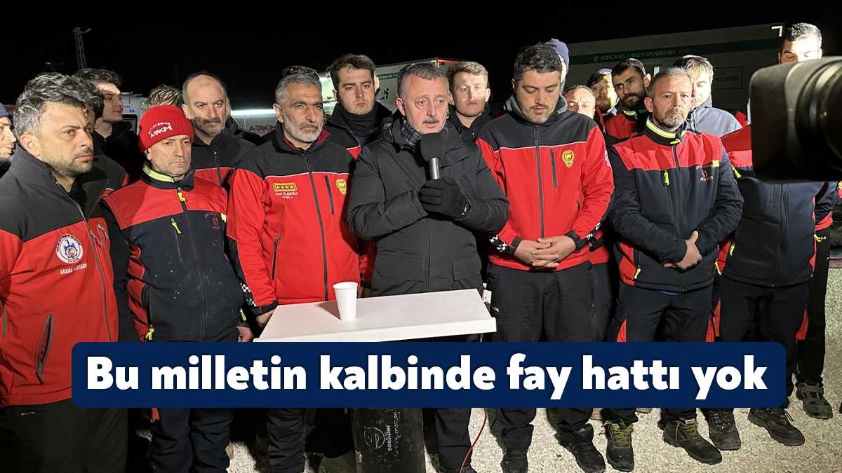 Deprem bölgesinden canlı yayınla Ülke Tv’de programa katılan Başkan Büyükakın,