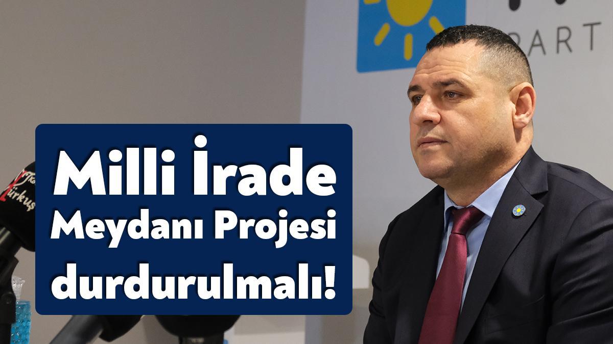 İYİ Parti Kocaeli İl Başkanı Nusret Acur il binasında basın