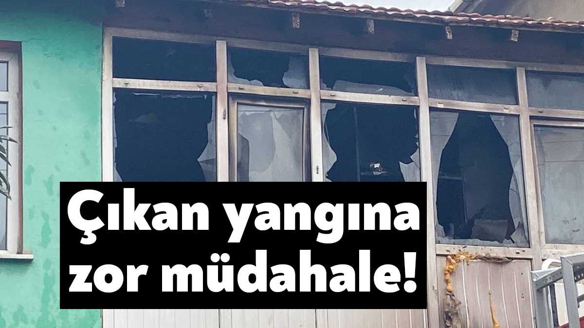 Kocaeli'nin Darıca ilçesinde 2 katlı apartmanın üst katında yangın çıktı.