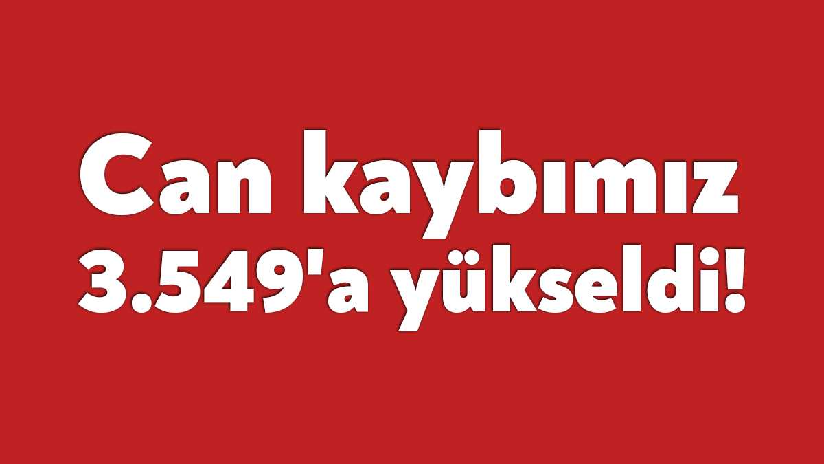 Cumhurbaşkanı Recep Tayyip Erdoğan saat 14.30'da kameralar karşısına geçerek deprem