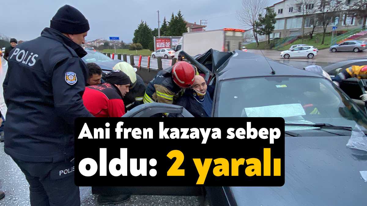 Kocaeli'nin İzmit ilçesinde ani fren yapan araç sebebiyle 2 otomobil