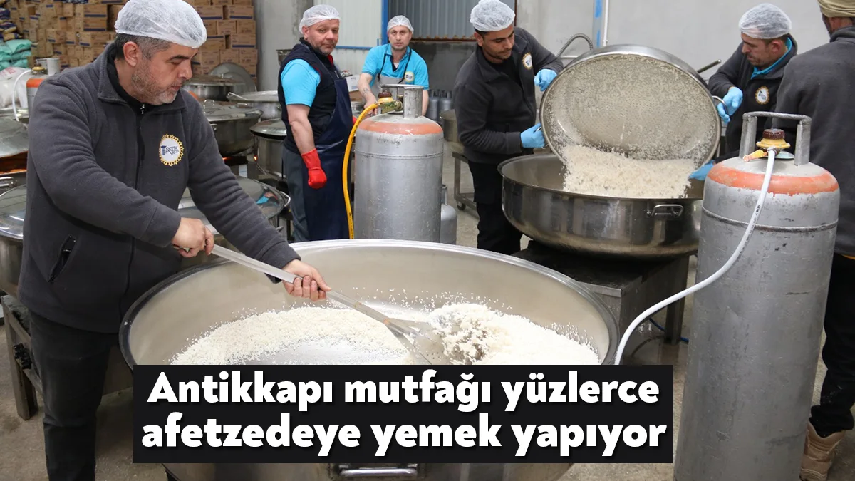 Kocaeli Büyükşehir iştiraklerinden Antikapı A.Ş. Hatay Defne’de kurduğu gönül sofrasında