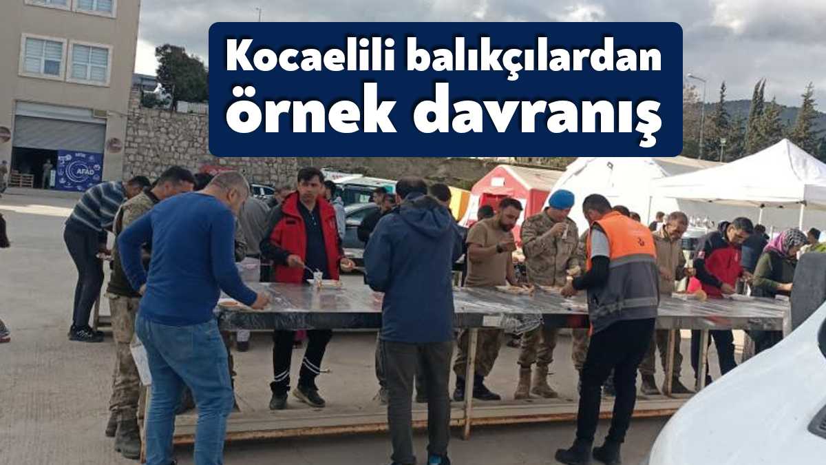 Kocaeli’nin Gebze bölgesi faaliyet gösteren balıkçılar, deprem bölgesinde ilk günden