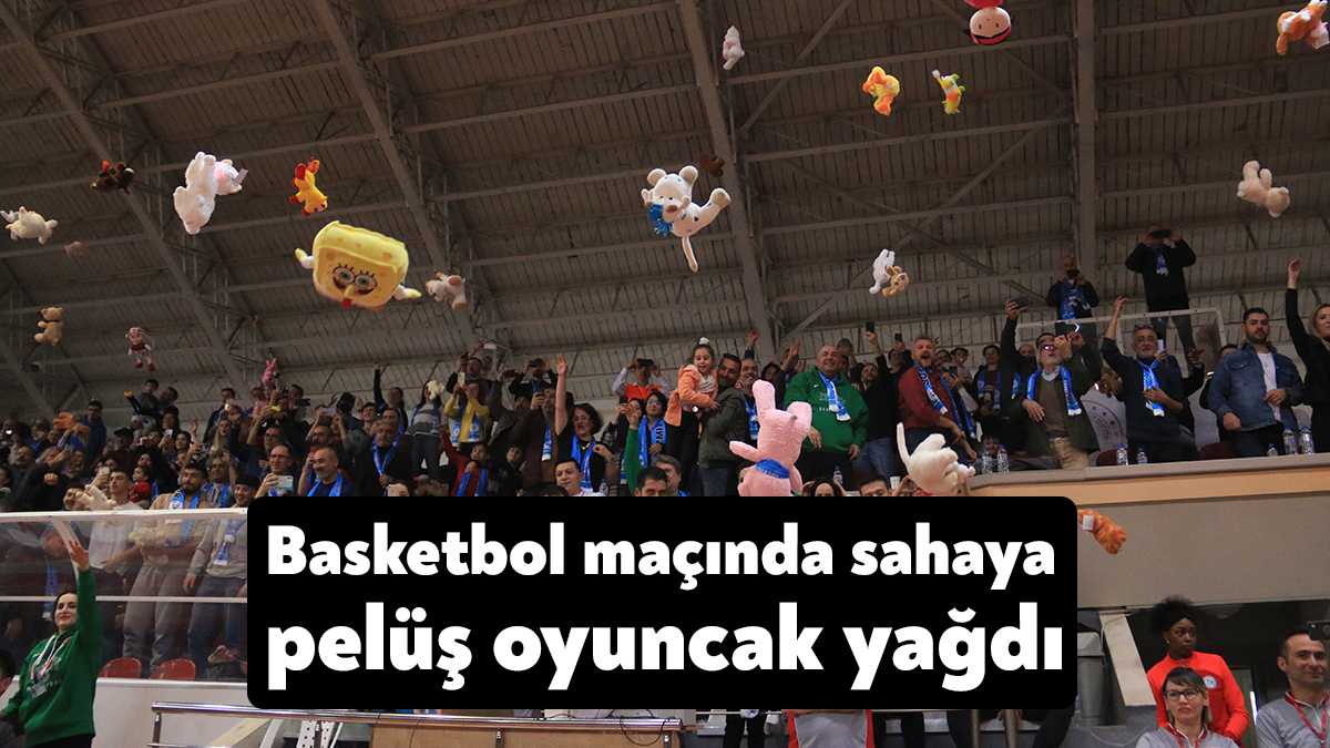 Türkiye Kadınlar Basketbol Ligi 23. hafta karşılaşmasında İzmit Belediyespor –