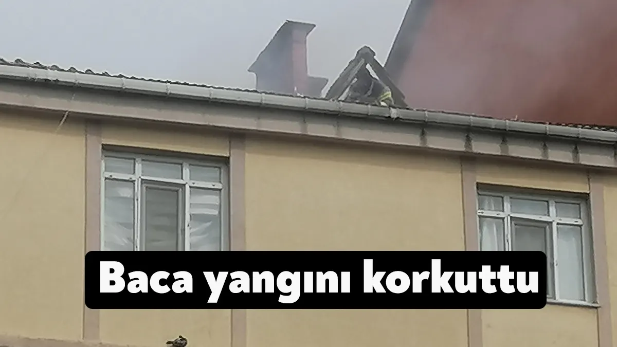 Kocaeli'nin Gebze ilçesinde 4 katlı binanın bacasında çıkan ve panik