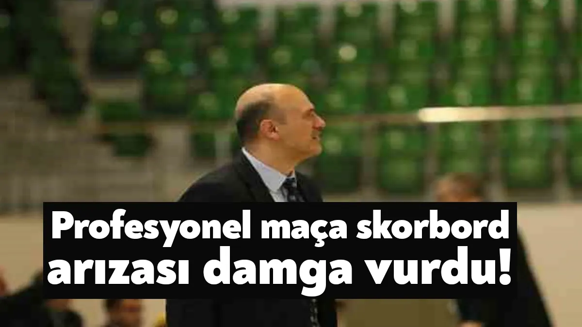 Skorbord arızası yüzünden maçın sürekli durduğu Kocaeli BŞB Kağıtspor-Ankaragücü Mamak