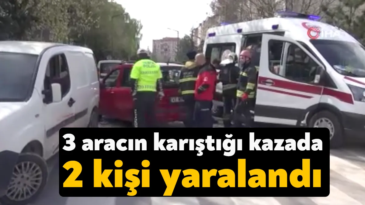 Kocaeli’de 3 aracın çarpışması neticesinde meydana gelen kazada 2 kişi