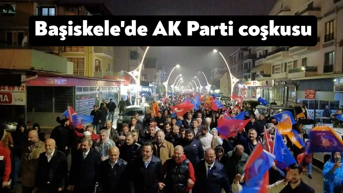 14 Mayıs öncesi son hazırlıklarını yapan AK Parti, Başiskele’de gerçekleştirdiği