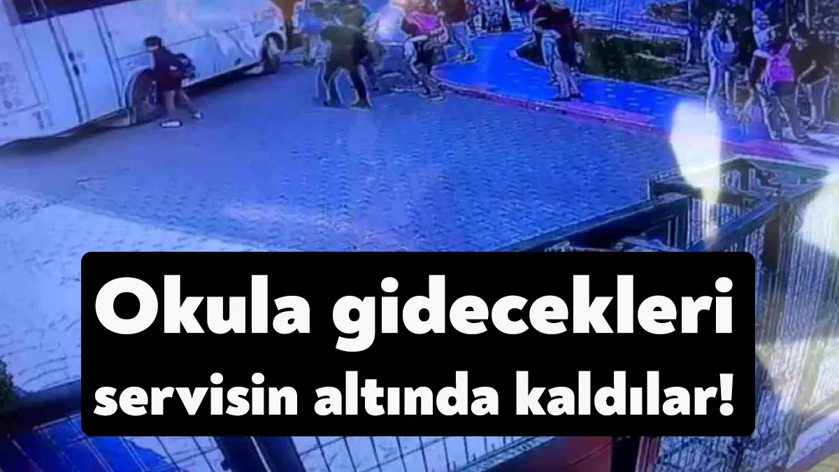 Kocaeli'de kendilerini okula götürecek servisi bekleyen ilkokul öğrencileri arasında, servis