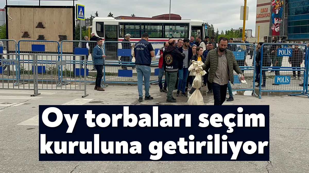 Kocaeli'de sayılan oylar Şehit Recep Topaloğlu Salonu'nda kurulan seçim kuruluna