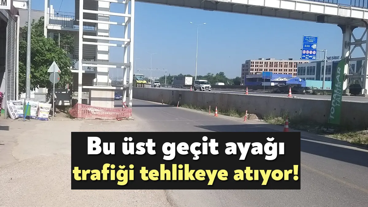 Kartepe Ankara Caddesi’nde yeni yapılan yaya üst geçidi ile araç