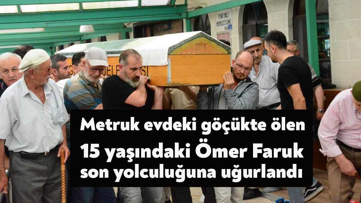 Kocaeli’nin Derince ilçesinde metruk evdeki yıkım çalışmaları sırasında sundurmanın üzerine