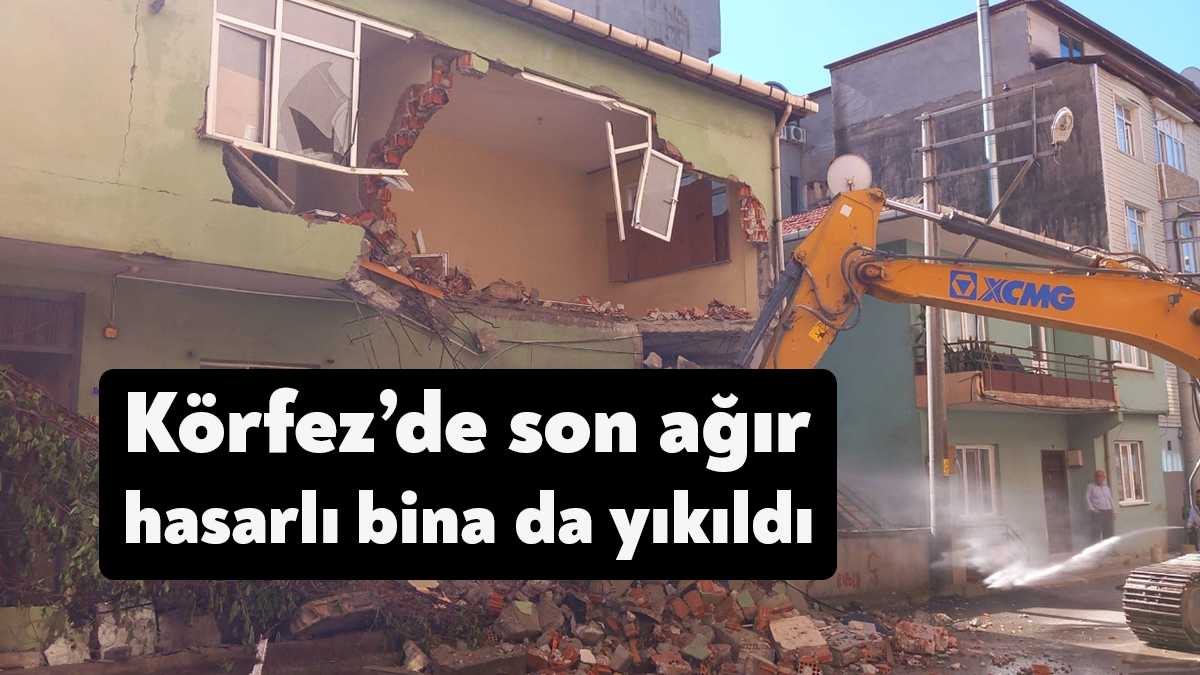 1999 yılında yaşanan Gölcük Depremi'nde ağır hasar görerek hakkında yıkım