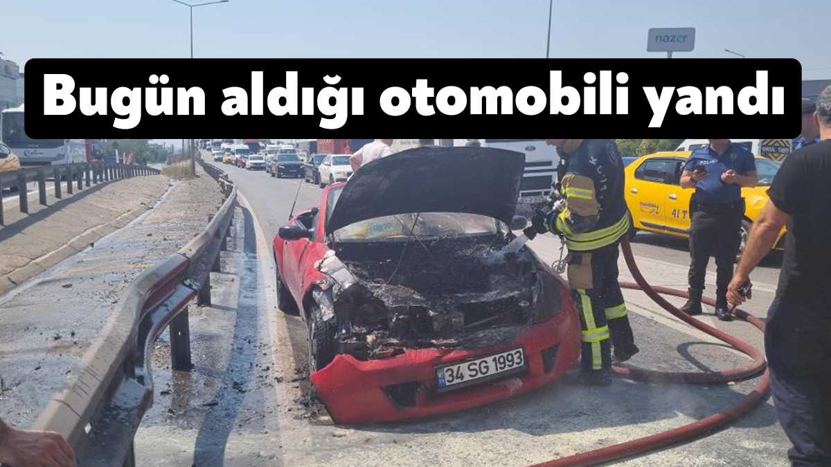 Kocaeli'nin Gebze ilçesinde seyir halindeki otomobilde çıkan yangın itfaiye ekipleri