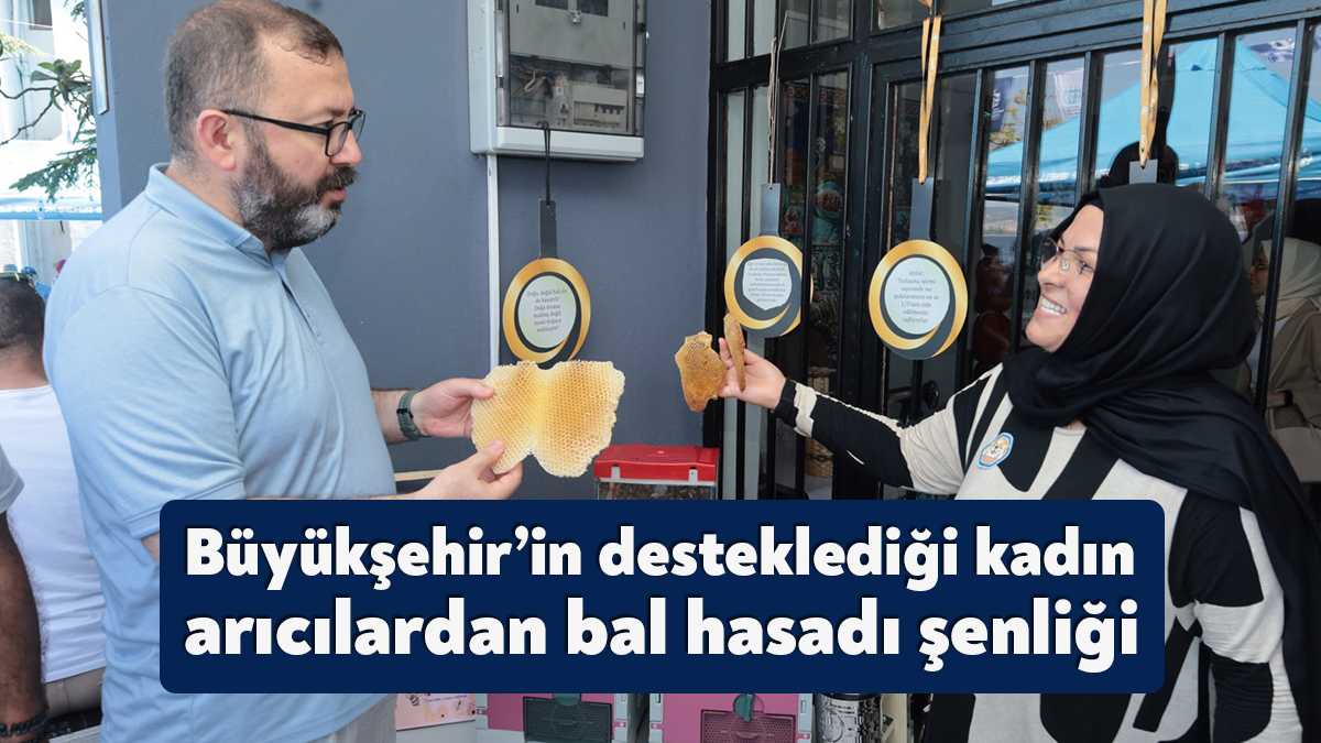 Büyükşehir Belediyesinin desteğinden yararlanan kadın arıcılar, ilk bal hasadını Gölcük
