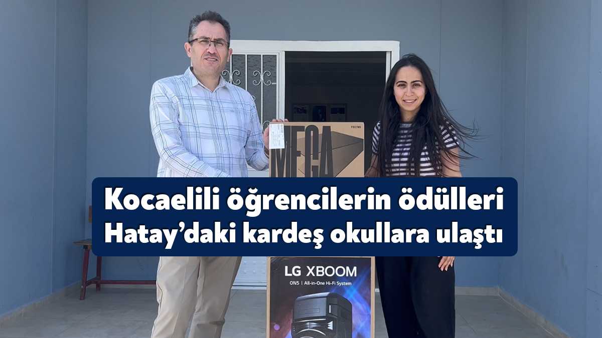 Atık Toplama Kampanyası kapsamında birinci olan okullar kazandıkları ödülleri Hatay