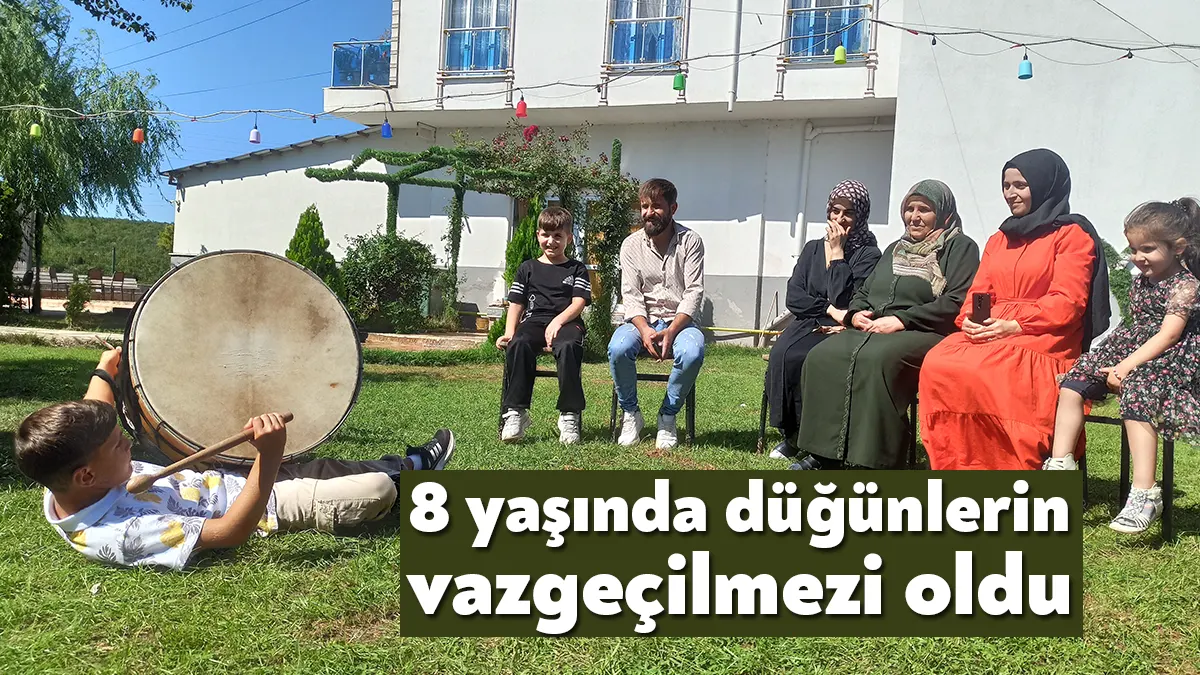 Kocaeli'nin Körfez ilçesinde yaşayan 8 yaşındaki İsmail Akkuş, müzik tutkusunu