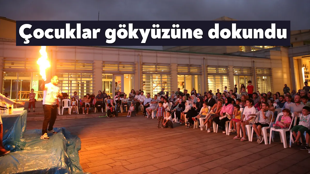 Kocaeli Büyükşehir’in Kocaeli Bilim Merkezinde düzenlenen gökyüzü gözlem geceleri binlerce