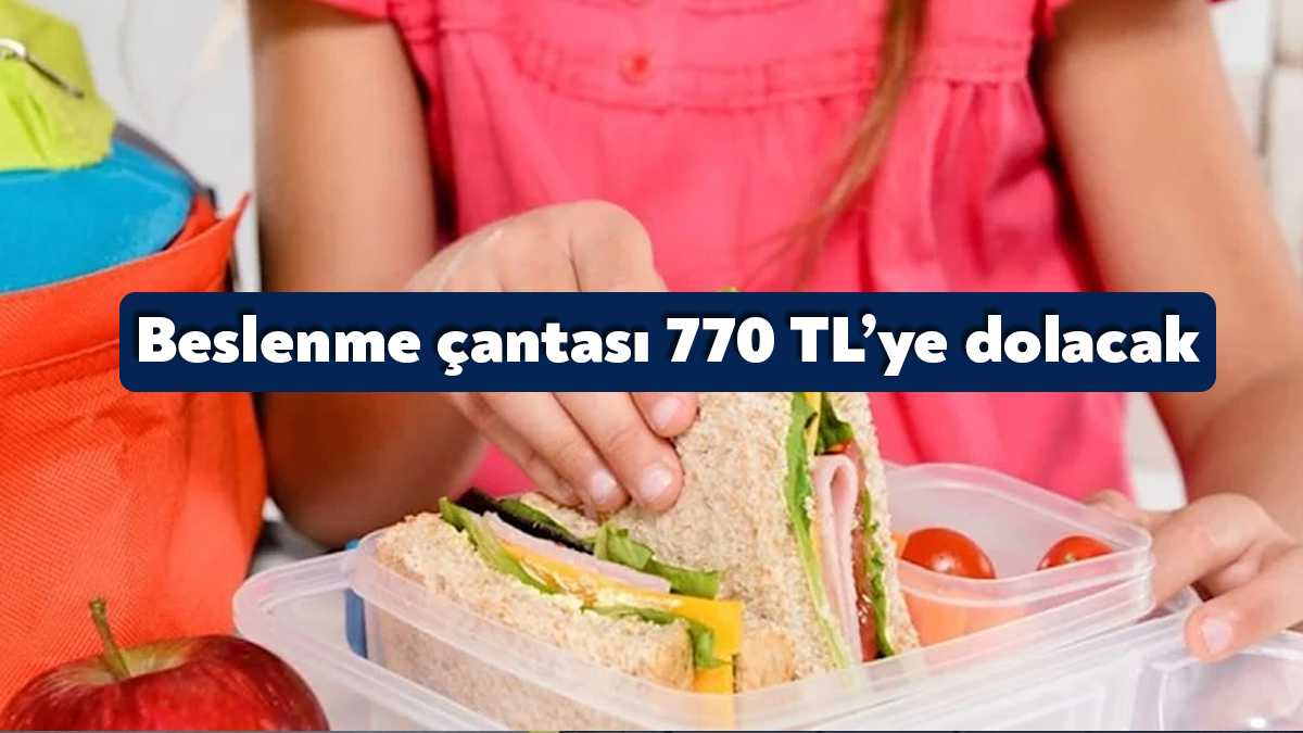 Açlık sınırının altında kalan maaşlarla çocuklarını okutmaya çalışan aileler için