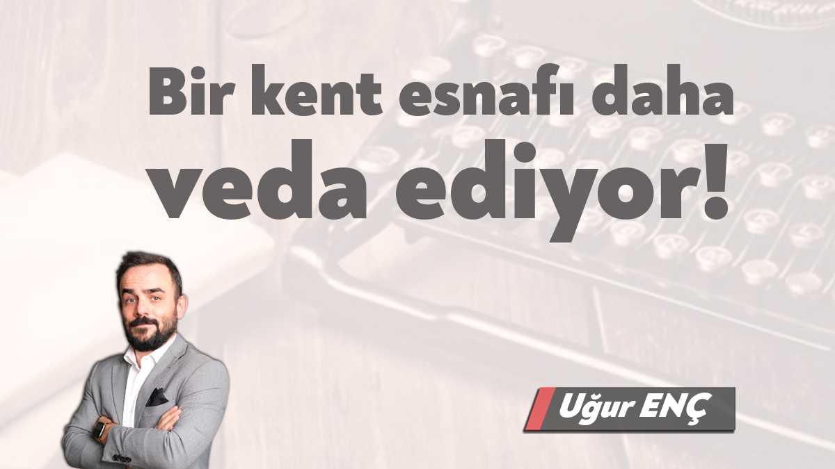 Çok uzak bir geçmişte sanki çocukluğum. Yaşlandığımı çocukluğuma dair anıların