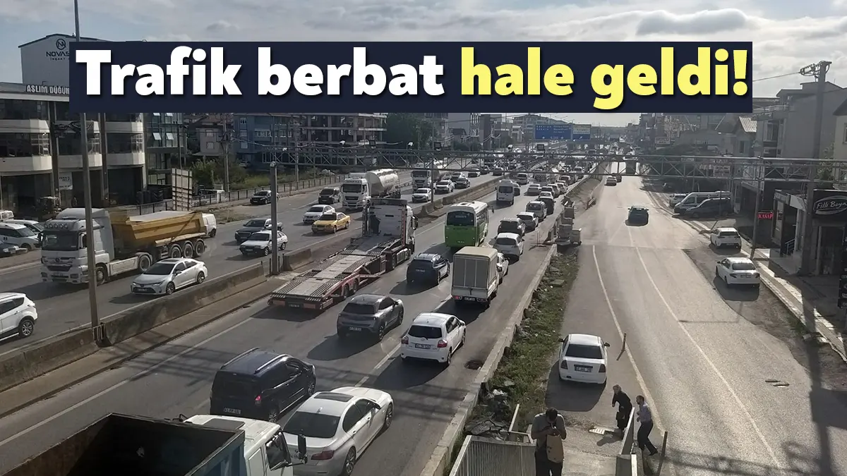 Kocaeli Kartepe’de kapatılan Sabancı Caddesi trafik yoğunluğunun artmasına neden oldu.