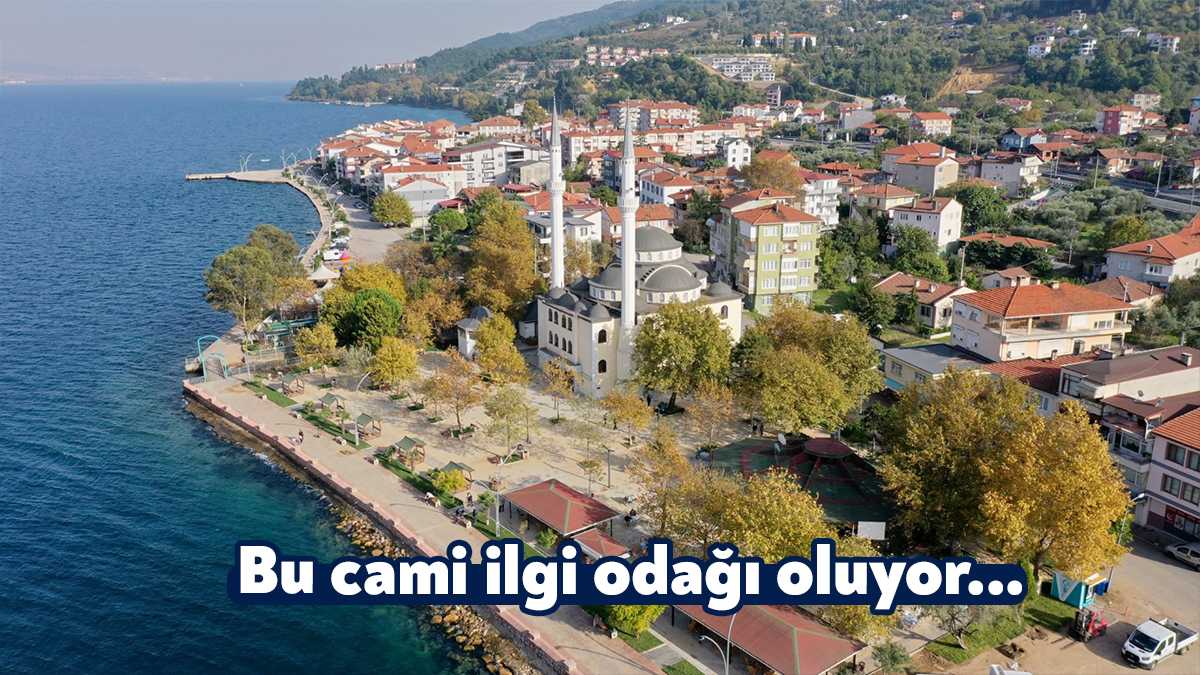 Büyükşehir, “Ulaşlı Camii ve Meydan Düzenleme İşi” kapsamında cami çevresiyle
