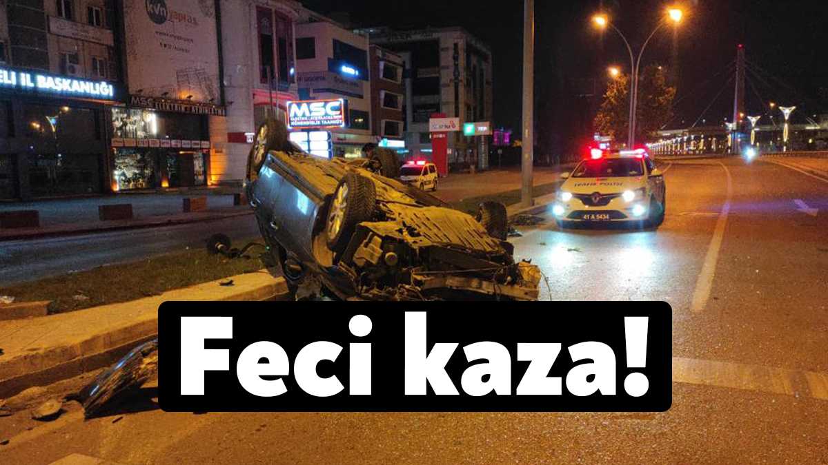 Kocaeli'nin İzmit ilçesinde seyir halindeki otomobil, trafik tabelasına çarparak takla